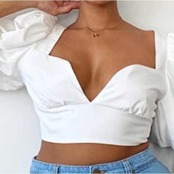 Pretty Little Thing plus white woven puff sleeve structured crop top, size 20 - Picture 1 of 7
